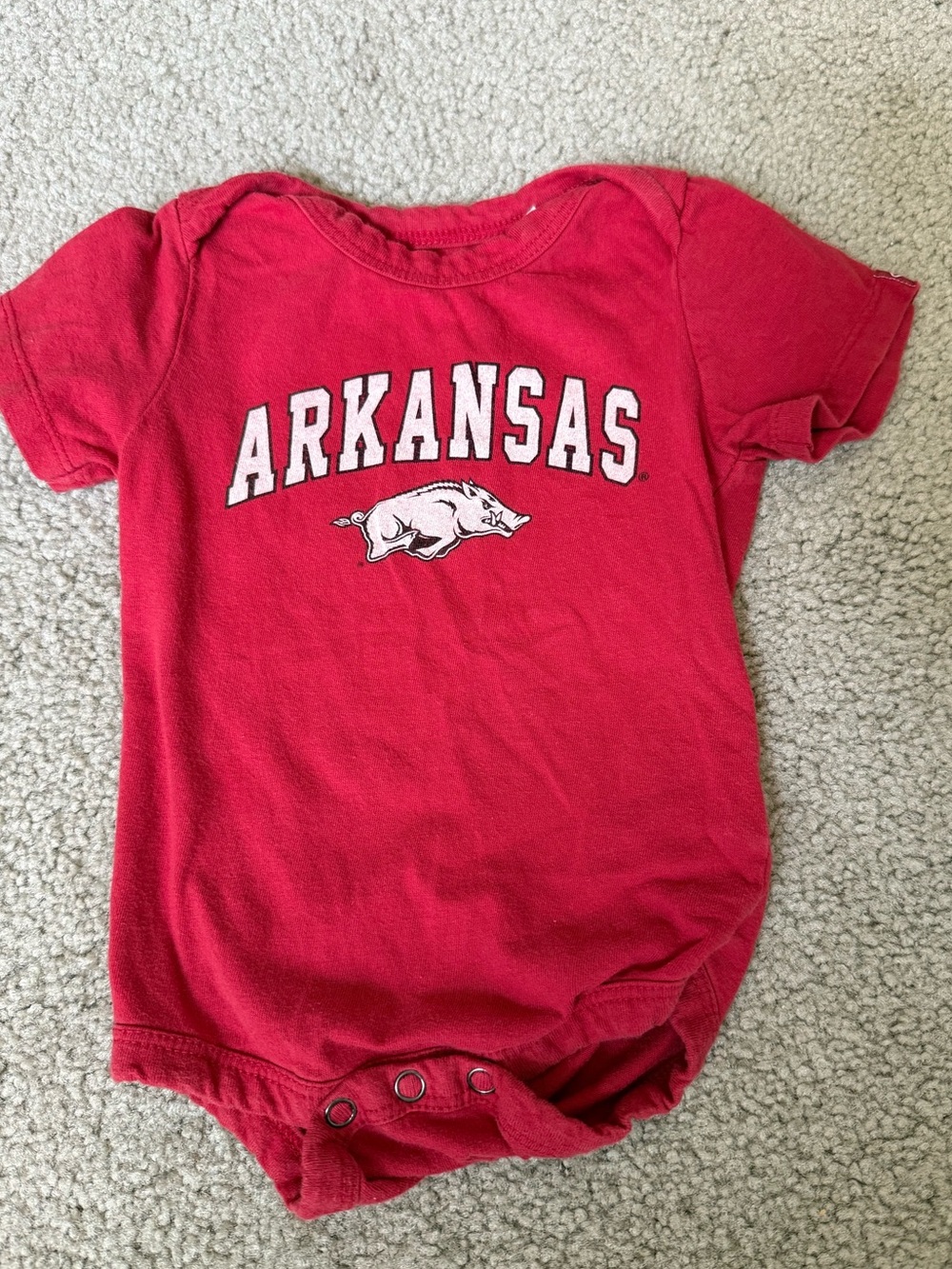 Arkansas Red Baby Bodysuit - Collegiate Logo O-3 months 3 months